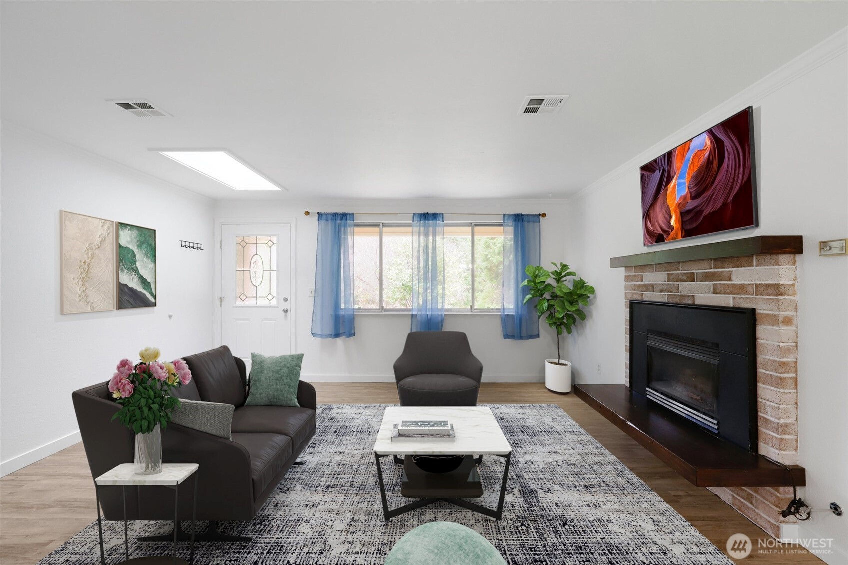 3380 NW Shadow Glen Boulevard , Silverdale, WA 98383