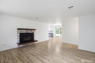 3380 NW Shadow Glen Boulevard , Silverdale, WA 98383 - Photo 5