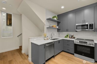 1110 B 34th Avenue , Seattle, WA 98122 - Photo 14