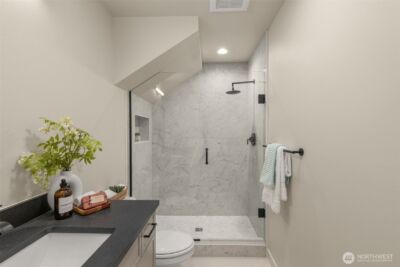 1110 B 34th Avenue , Seattle, WA 98122 - Photo 18