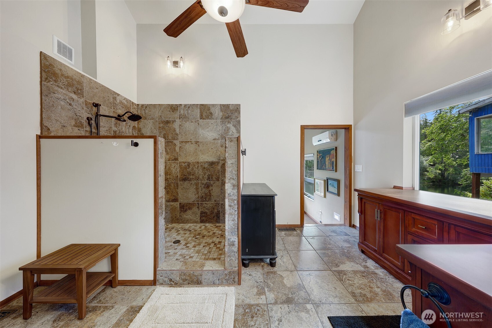 292 NE Lake Drive , Tahuya, WA 98588