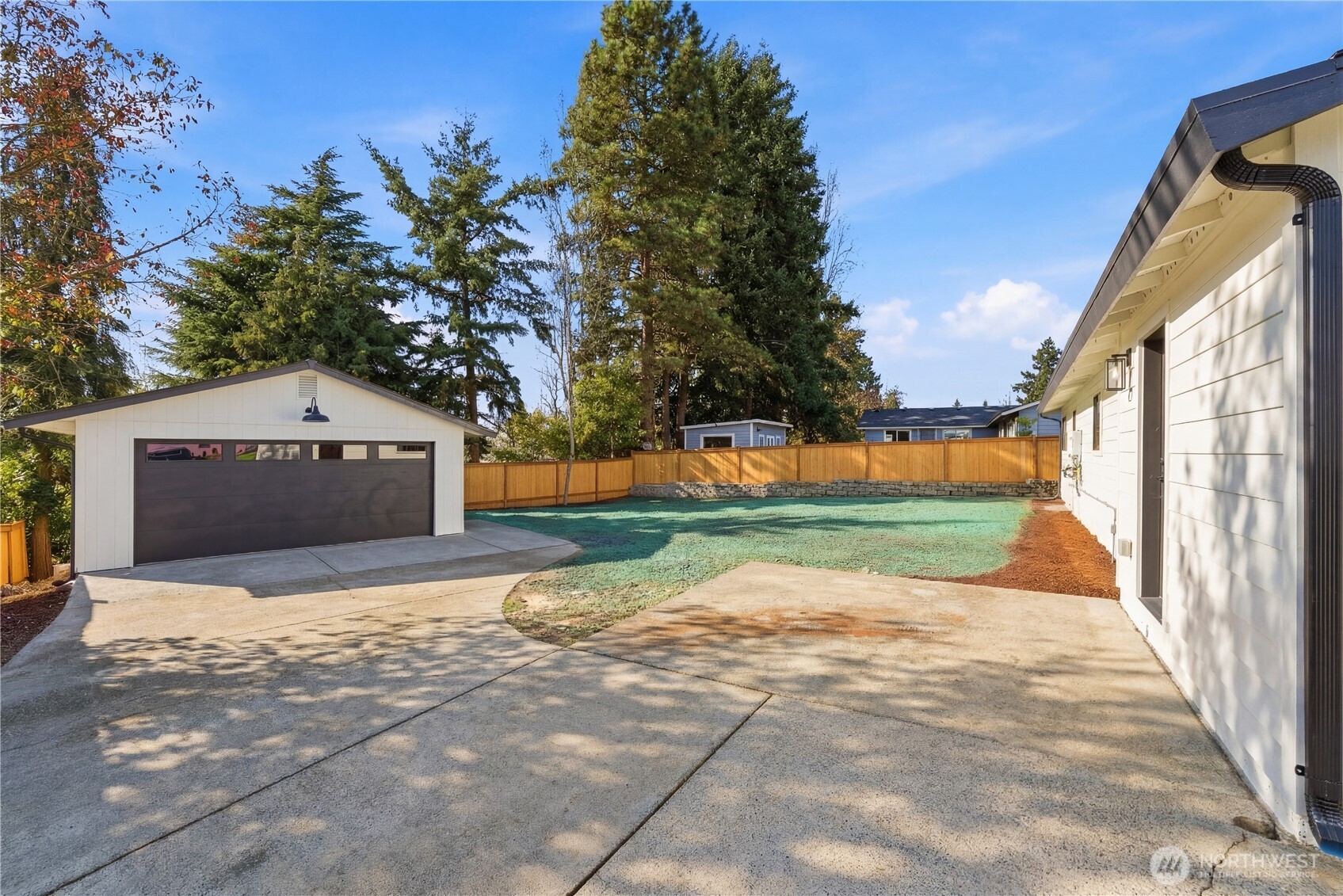 33027 22nd Avenue SW, Federal Way, WA 98023