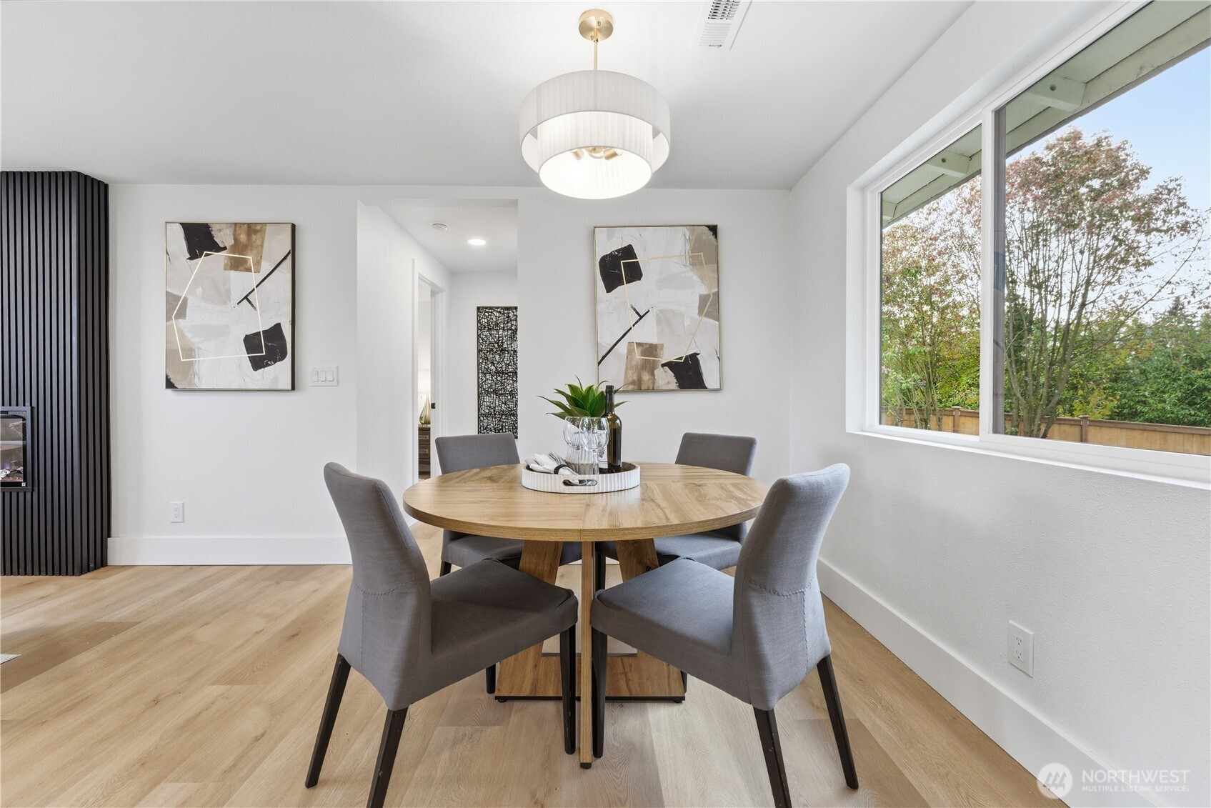 33027 22nd Avenue SW, Federal Way, WA 98023