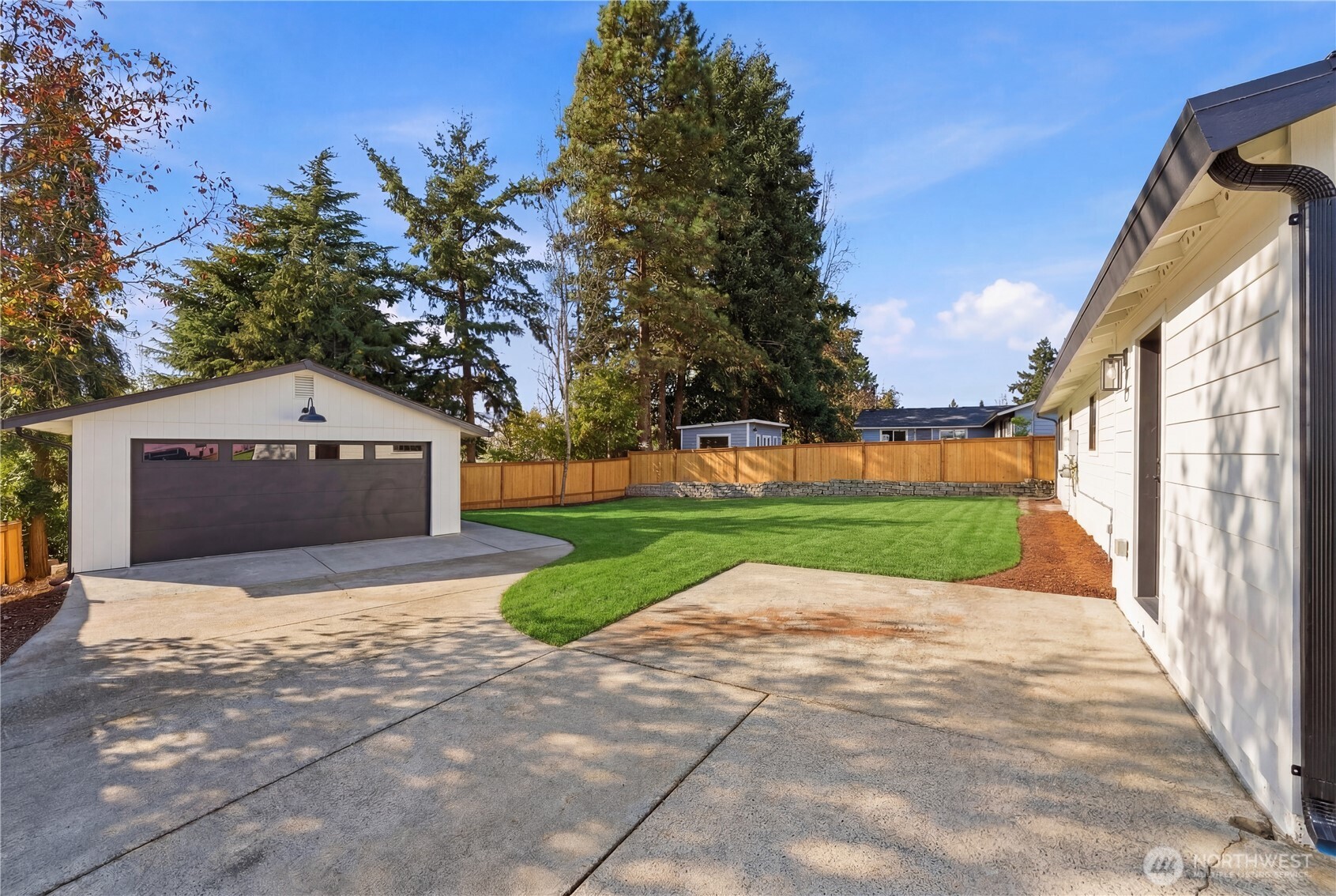 33027 22nd Avenue SW, Federal Way, WA 98023