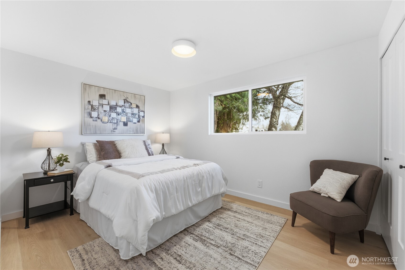 33027 22nd Avenue SW, Federal Way, WA 98023