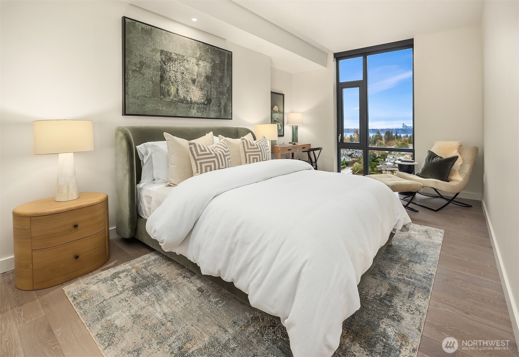 889 Avenue Square NE #1702, Bellevue, WA 98004