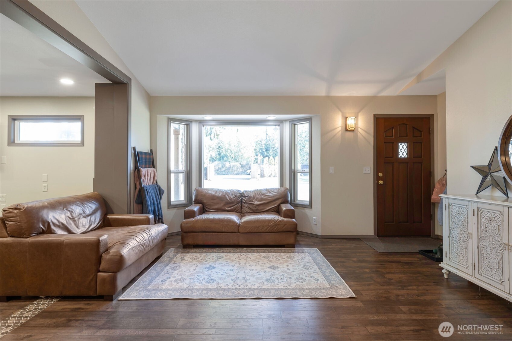 37905 250th Avenue SE, Enumclaw, WA 98022