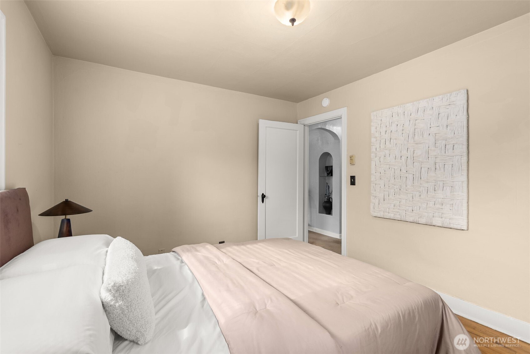 1912 Elliott Avenue NW, Olympia, WA 98502