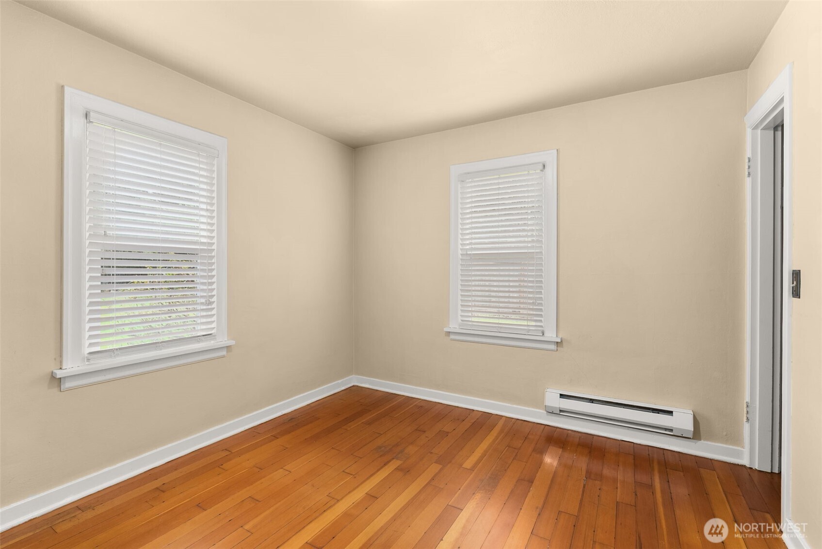 1912 Elliott Avenue NW, Olympia, WA 98502