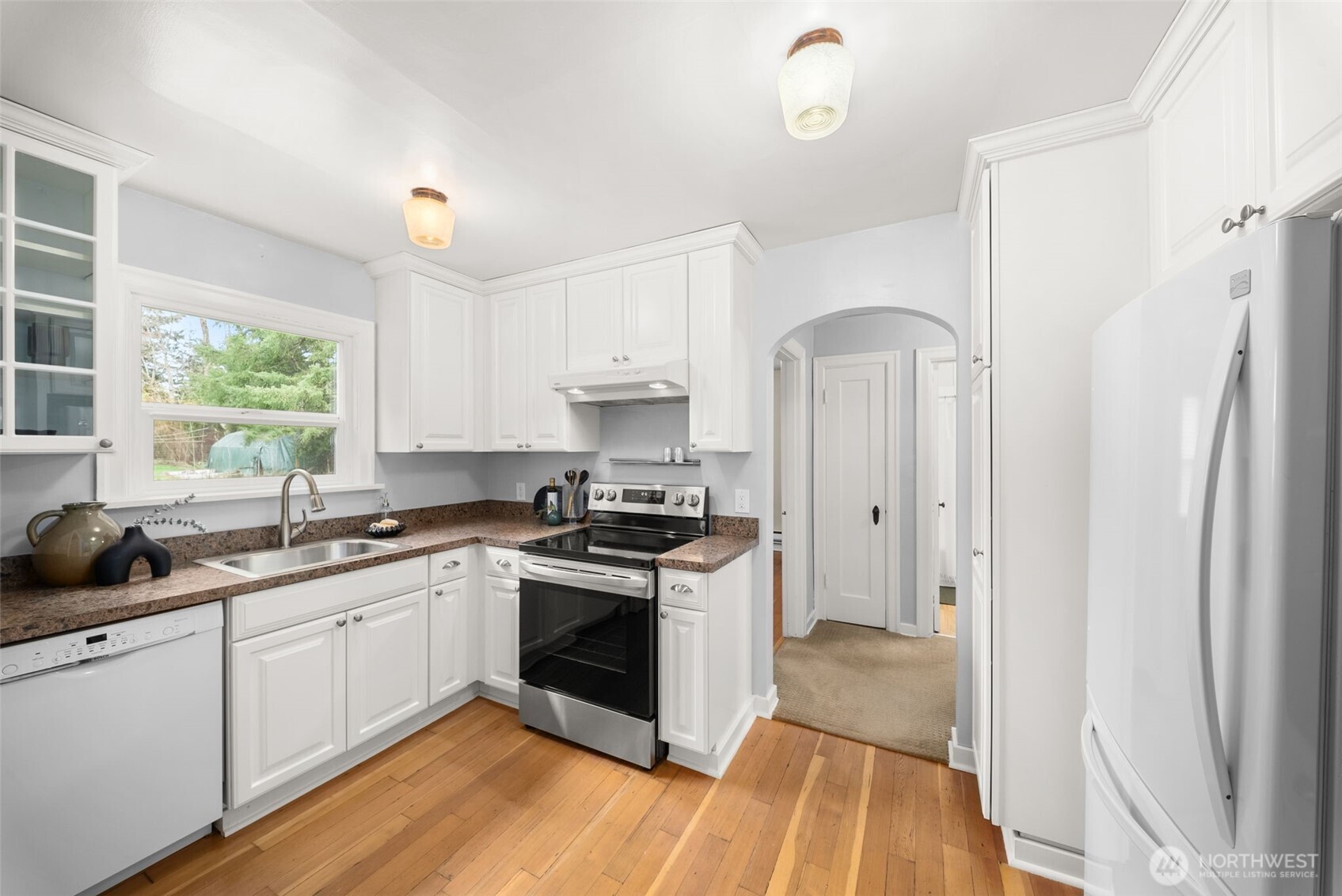 1912 Elliott Avenue NW, Olympia, WA 98502