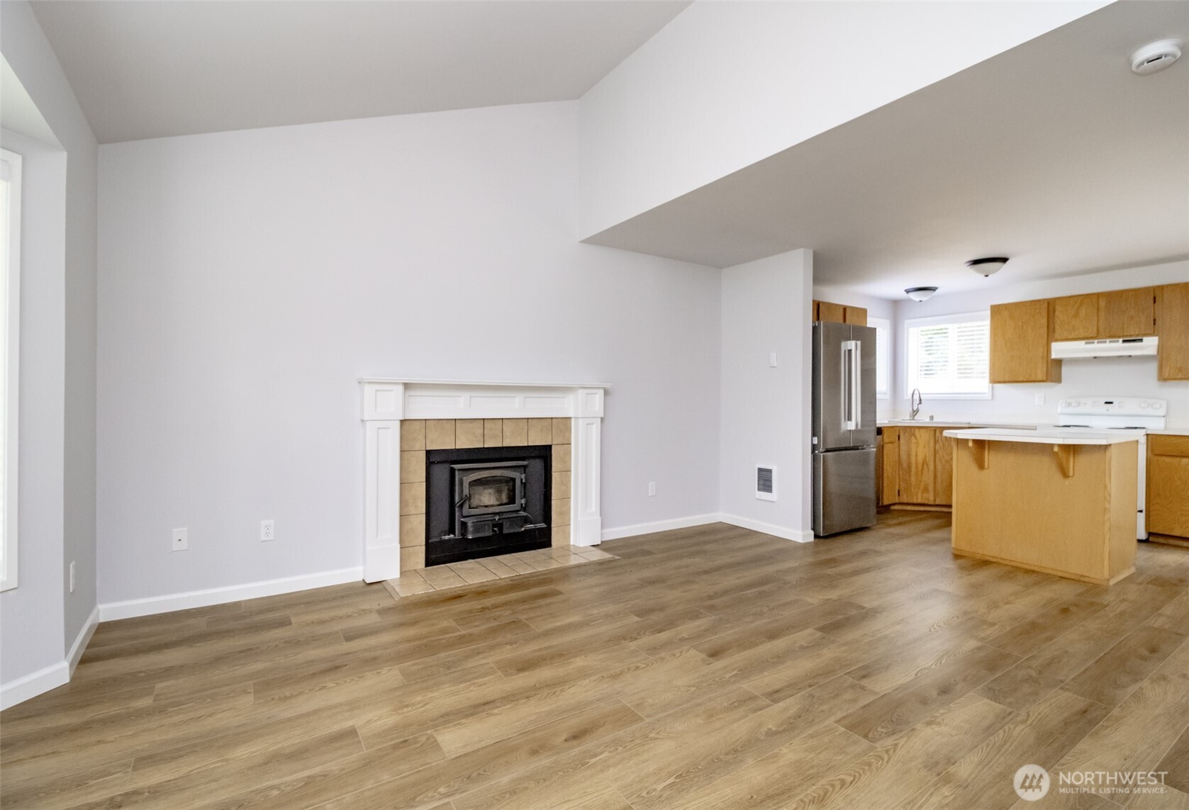 5823 186th Avenue Ct E #A, Lake Tapps, WA 98391