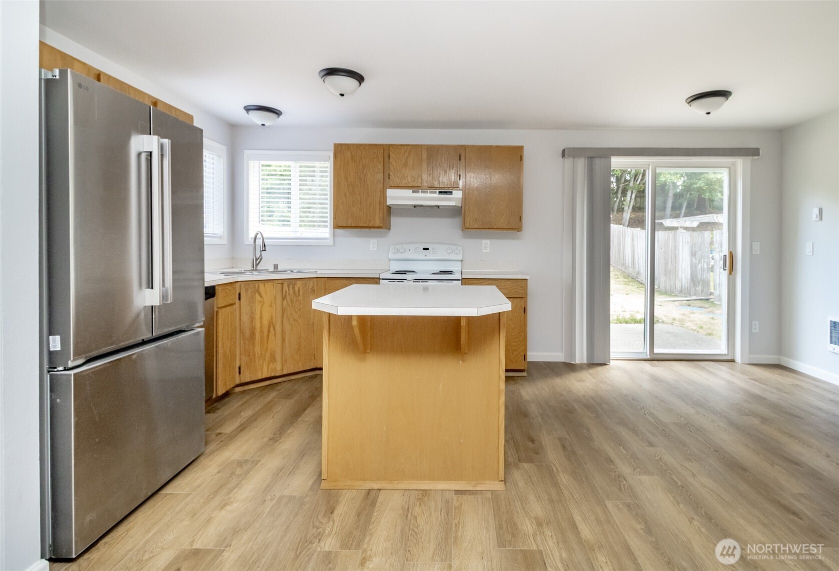 5823 186th Avenue Ct E #A, Lake Tapps, WA 98391