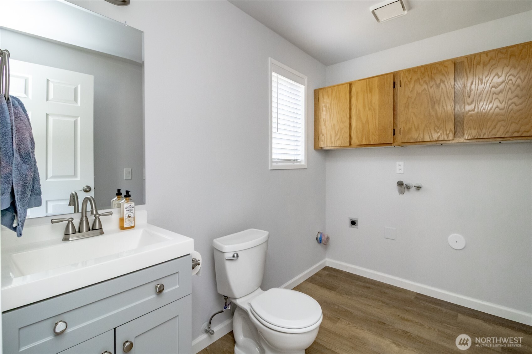 5823 186th Avenue Ct E #A, Lake Tapps, WA 98391