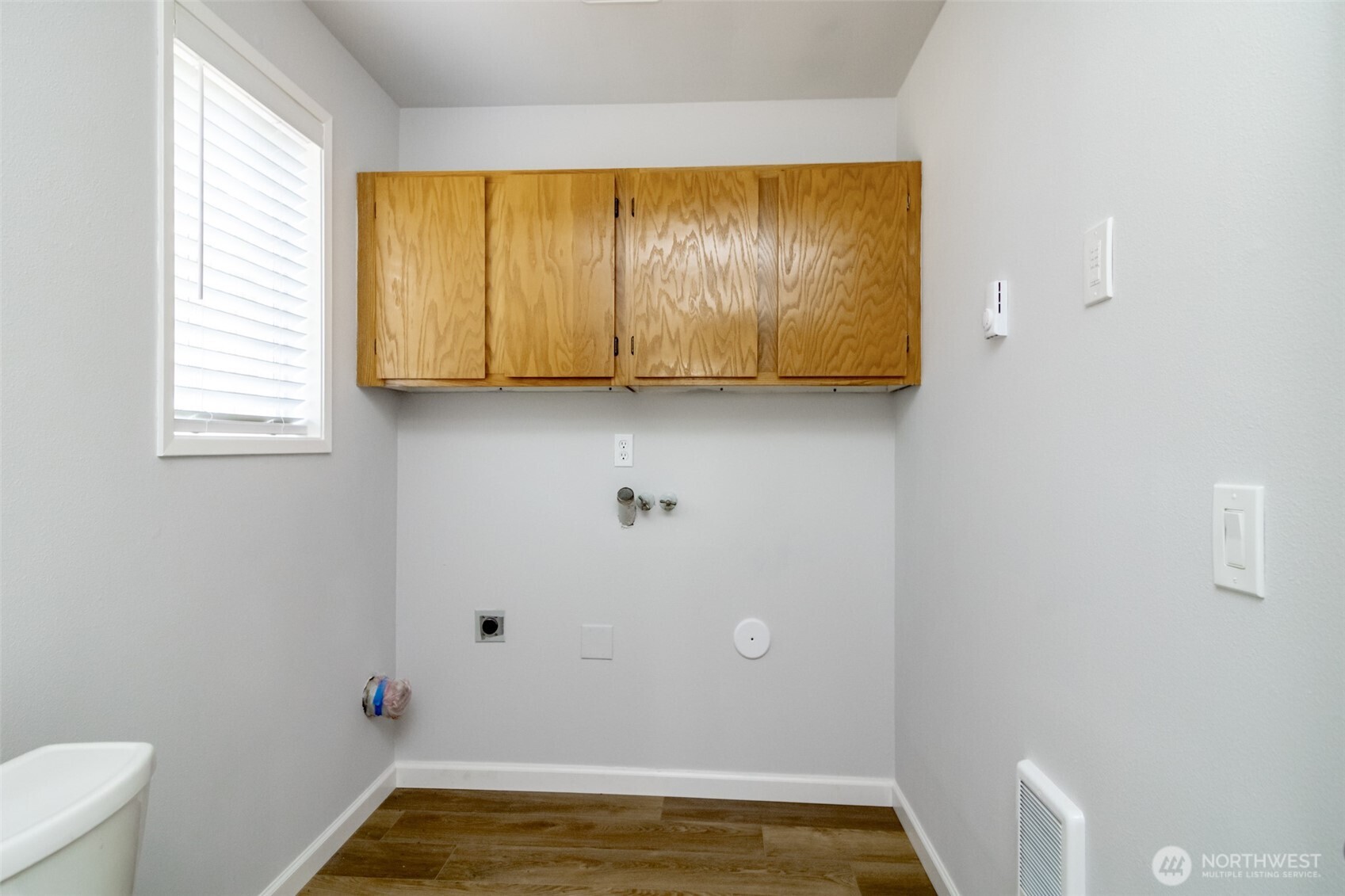 5823 186th Avenue Ct E #A, Lake Tapps, WA 98391