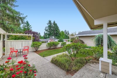 1733 172nd Place NE, Bellevue, WA 98008 - Photo 4