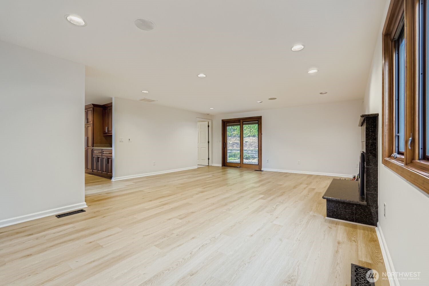 1733 172nd Place NE, Bellevue, WA 98008