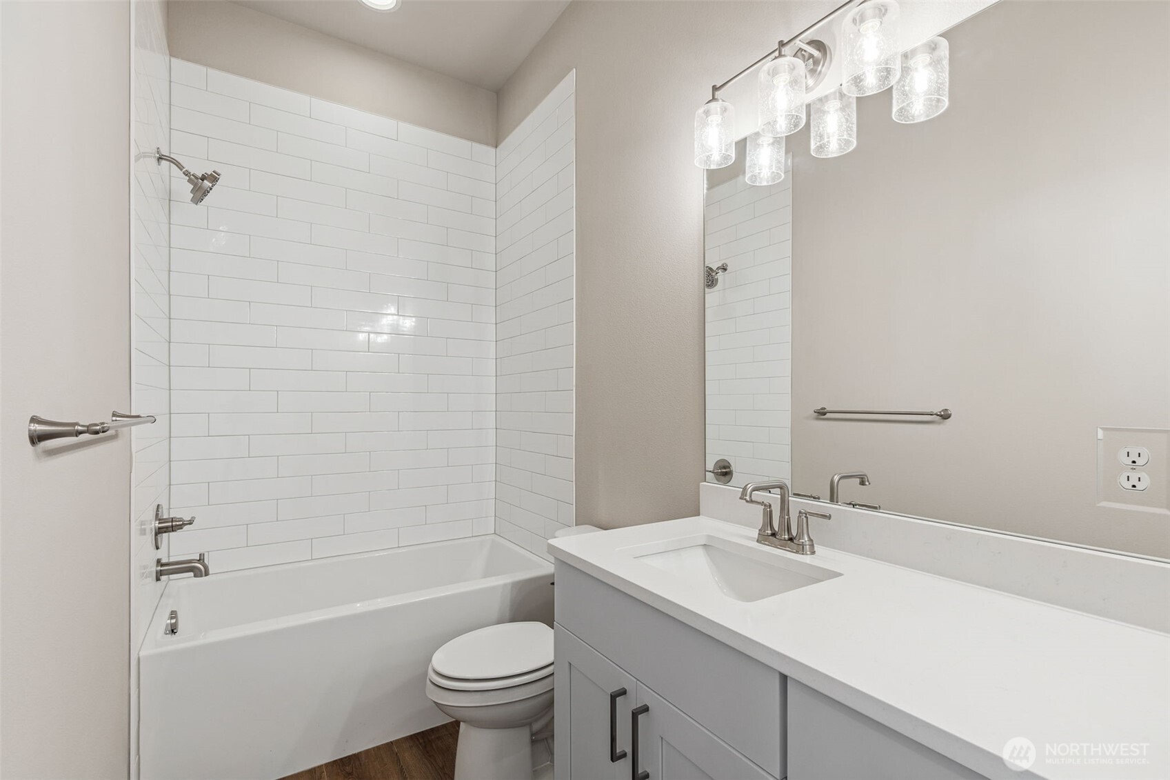 10330 136th Avenue NE #224, Lake Stevens, WA 98258-2133