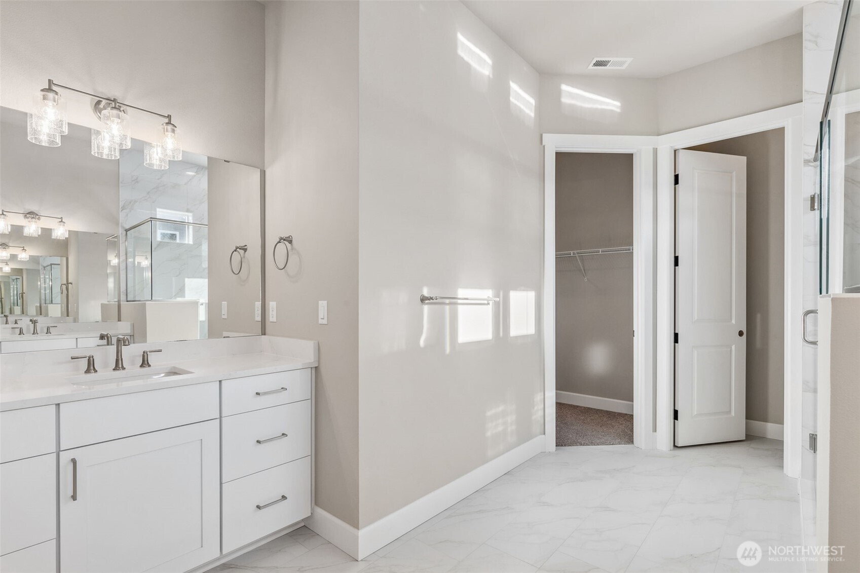 10330 136th Avenue NE #224, Lake Stevens, WA 98258-2133