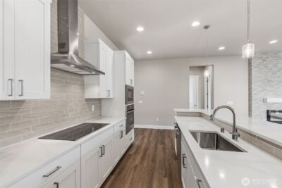 10330 136th Avenue NE #224, Lake Stevens, WA 98258-2133 - Photo 9