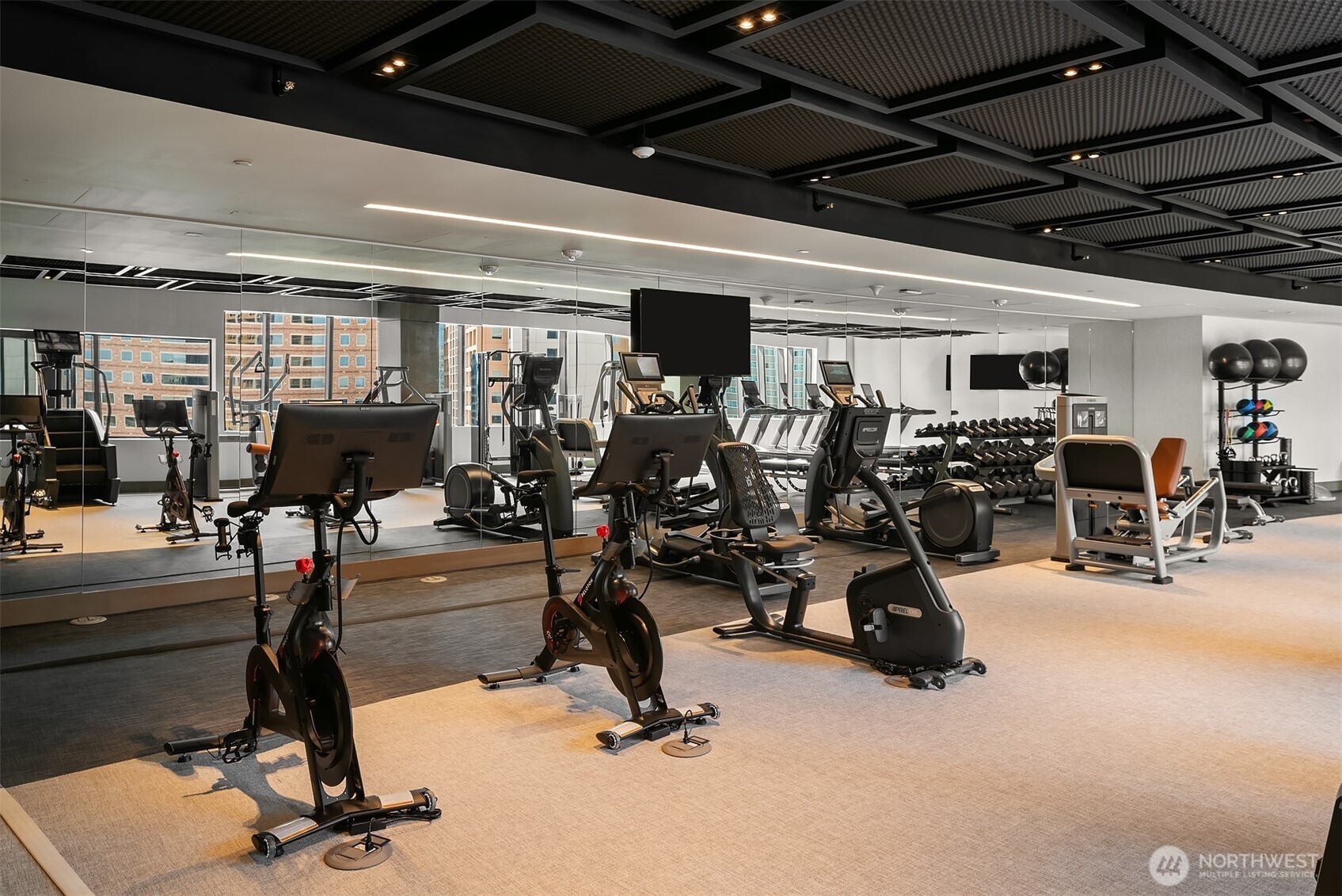 838 Avenue Square NE #1202, Bellevue, WA 98004