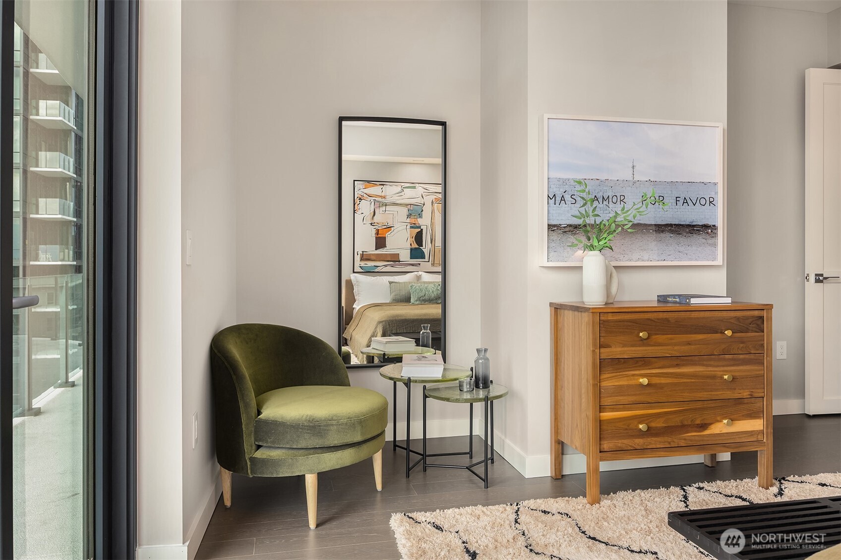 838 Avenue Square NE #1403, Bellevue, WA 98004