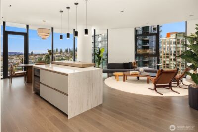 838 Avenue Square NE #1403, Bellevue, WA 98004 - Photo 3