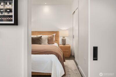 889 Avenue Square NE #708, Bellevue, WA 98004 - Photo 9