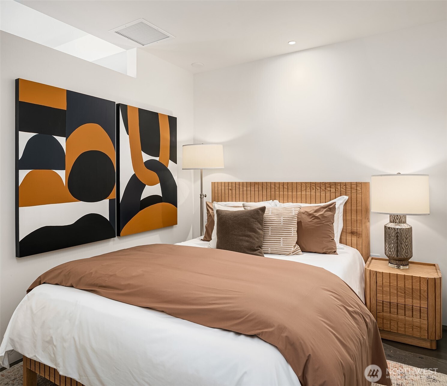 889 Avenue Square NE #708, Bellevue, WA 98004