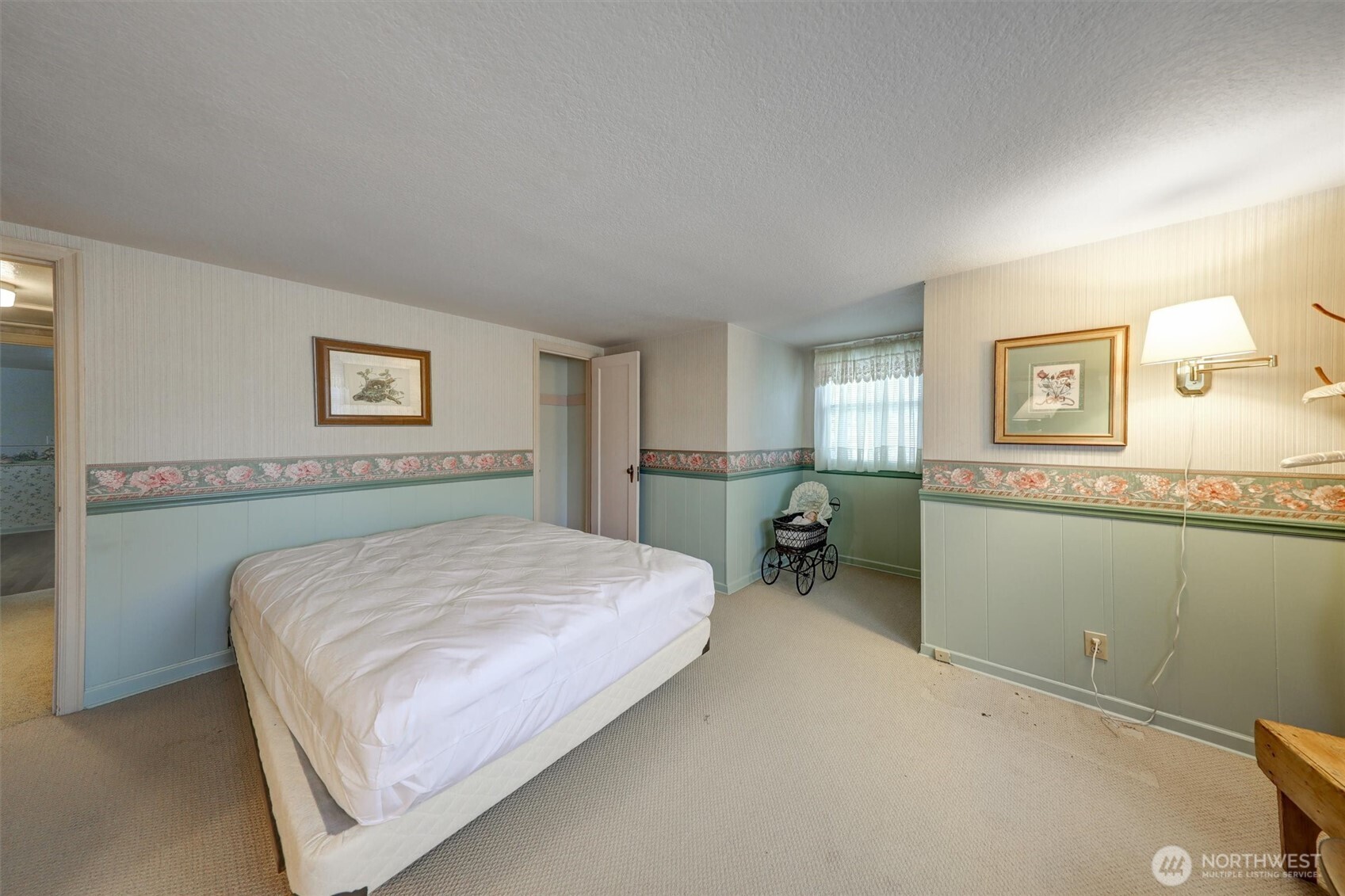 2536 N Lafayette Avenue , Bremerton, WA 98312