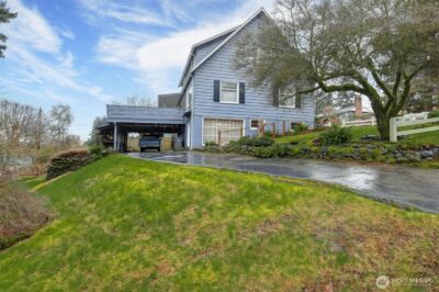 2536 N Lafayette Avenue , Bremerton, WA 98312 - Photo 2