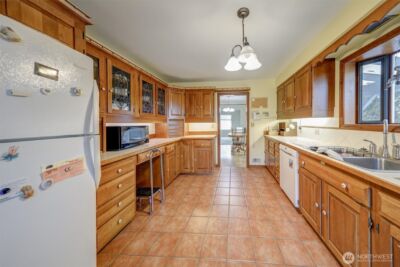 2536 N Lafayette Avenue , Bremerton, WA 98312 - Photo 10