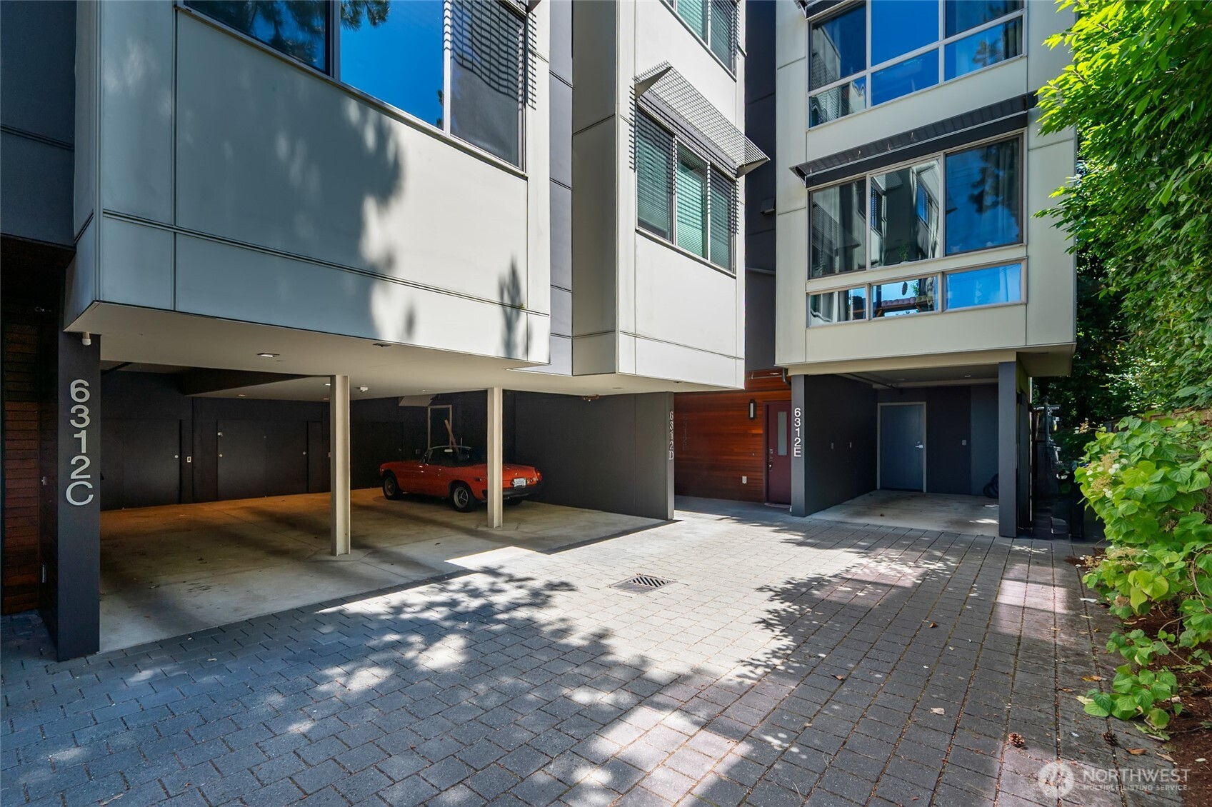 6312 32nd Avenue NW #F, Seattle, WA 98107