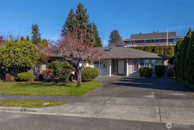 1233 S Geiger St , Tacoma, WA 98465-1522 - Photo 5