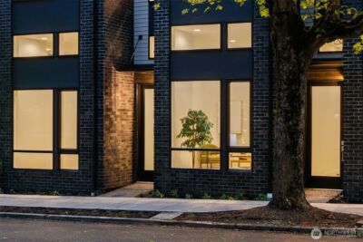 1104 C 34th Avenue , Seattle, WA 98122 - Photo 2