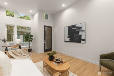 1104 C 34th Avenue , Seattle, WA 98122 - Photo 5