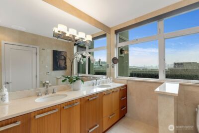 1760 N Northlake Way #521, Seattle, WA 98103 - Photo 25