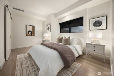 889 Avenue Square NE #311, Bellevue, WA 98004 - Photo 9