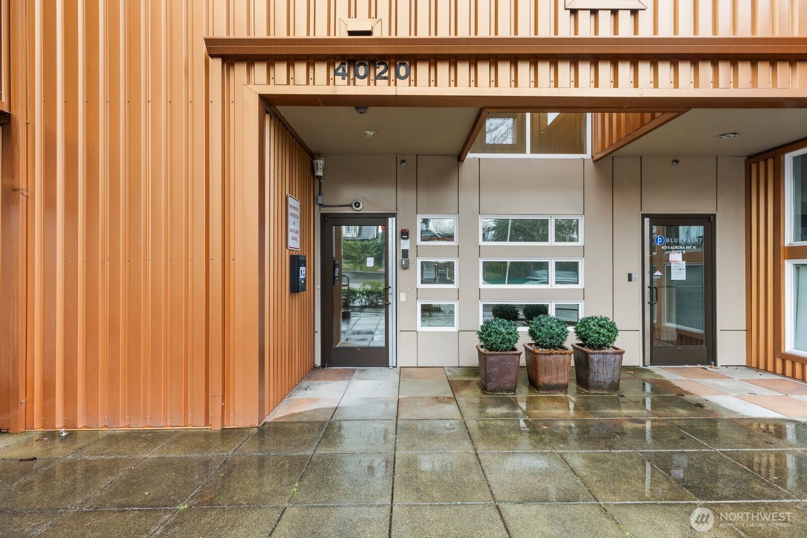 4020 Aurora Avenue N #204, Seattle, WA 98103-7880