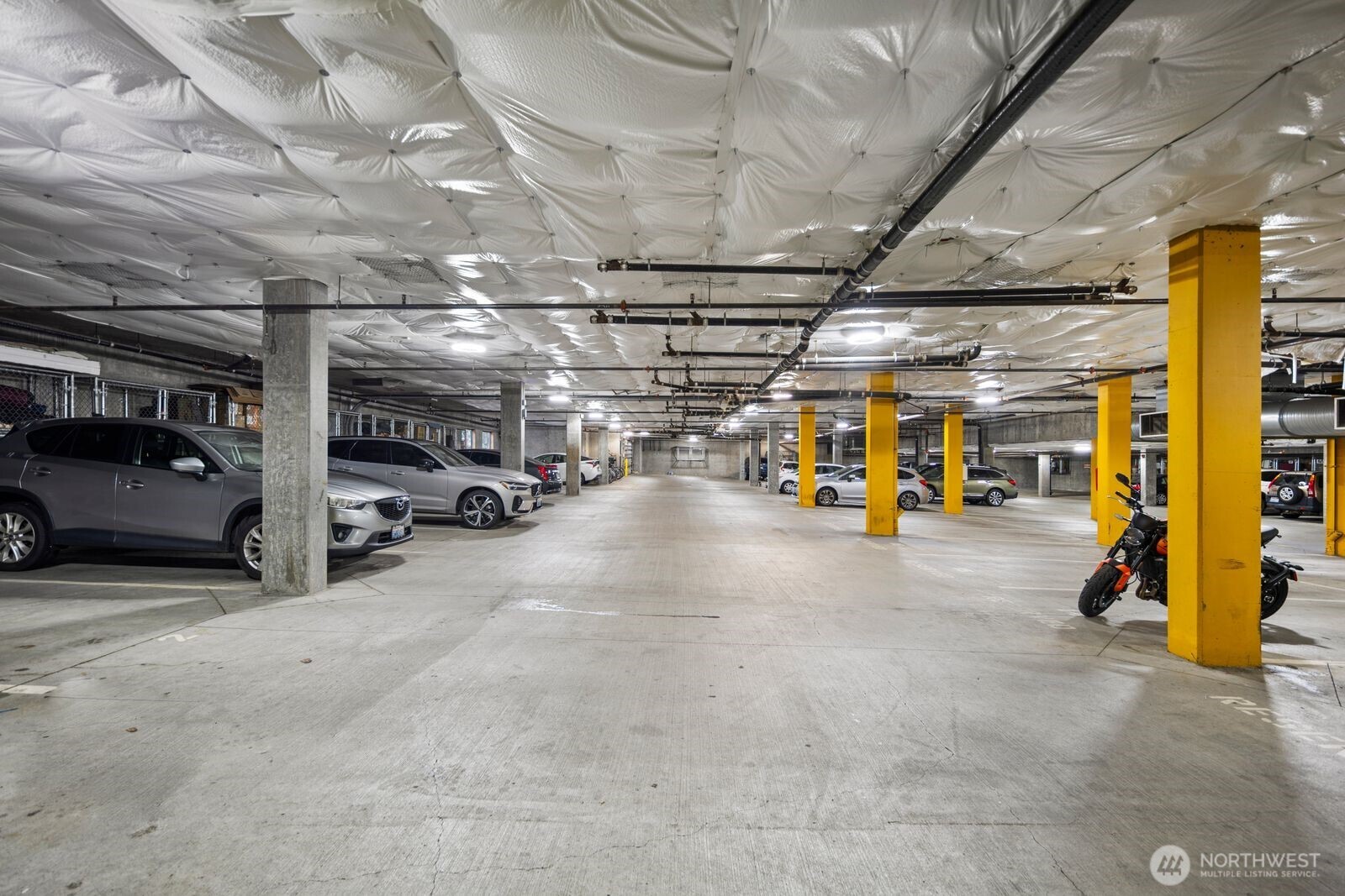 4020 Aurora Avenue N #204, Seattle, WA 98103-7880