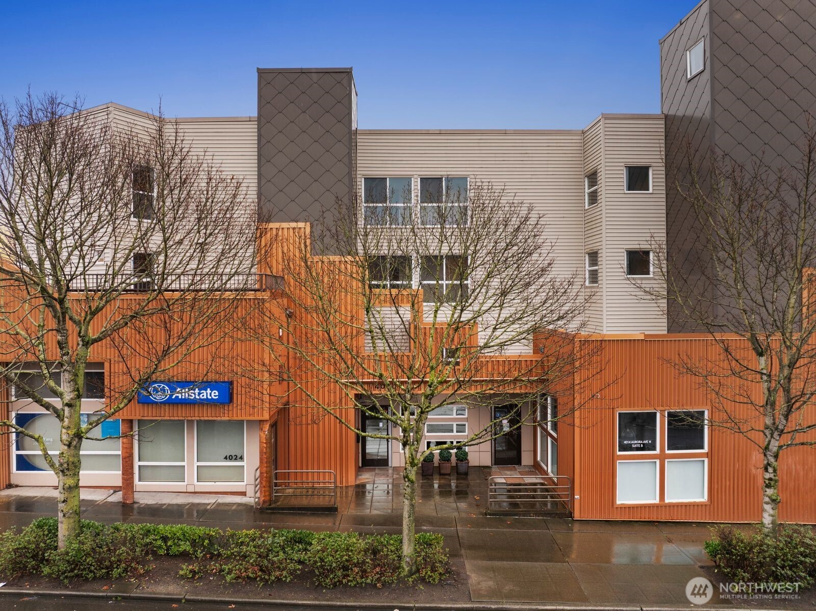 4020 Aurora Avenue N #204, Seattle, WA 98103-7880