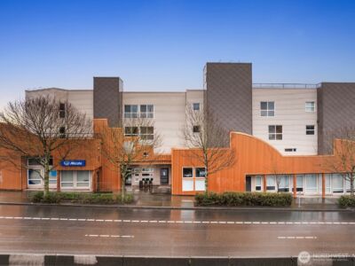 4020 Aurora Avenue N #204, Seattle, WA 98103-7880 - Photo 23