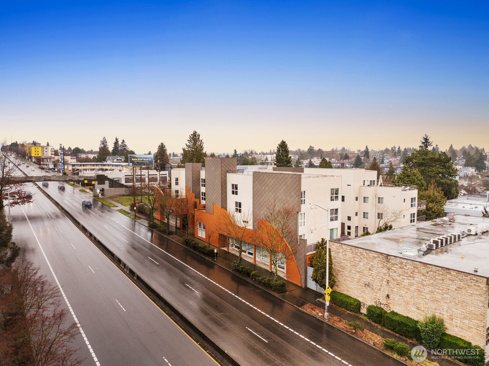 4020 Aurora Avenue N #204, Seattle, WA 98103-7880