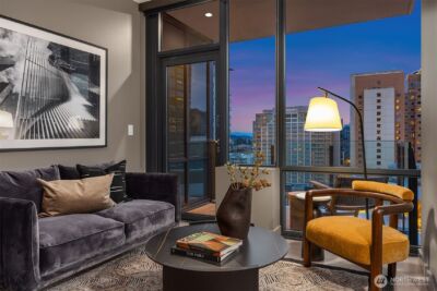 889 Avenue Square NE #1410, Bellevue, WA 98004 - Photo 3