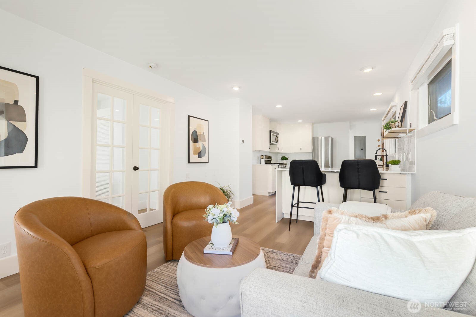 2423 3rd Avenue W, Seattle, WA 98119