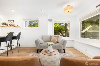 2423 3rd Avenue W, Seattle, WA 98119 - Photo 10