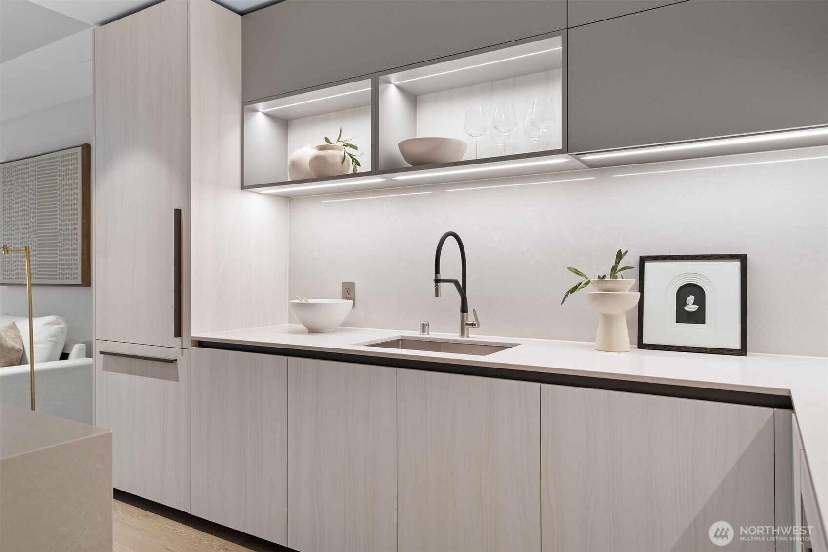 889 Avenue Square NE #607, Bellevue, WA 98004