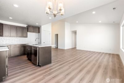 312 N Montana Street , Moses Lake, WA 98837 - Photo 12