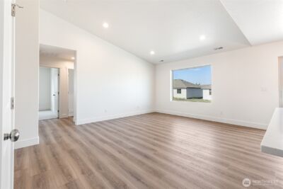 312 N Montana Street , Moses Lake, WA 98837 - Photo 18