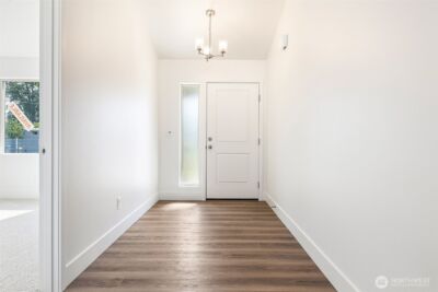 312 N Montana Street , Moses Lake, WA 98837 - Photo 2