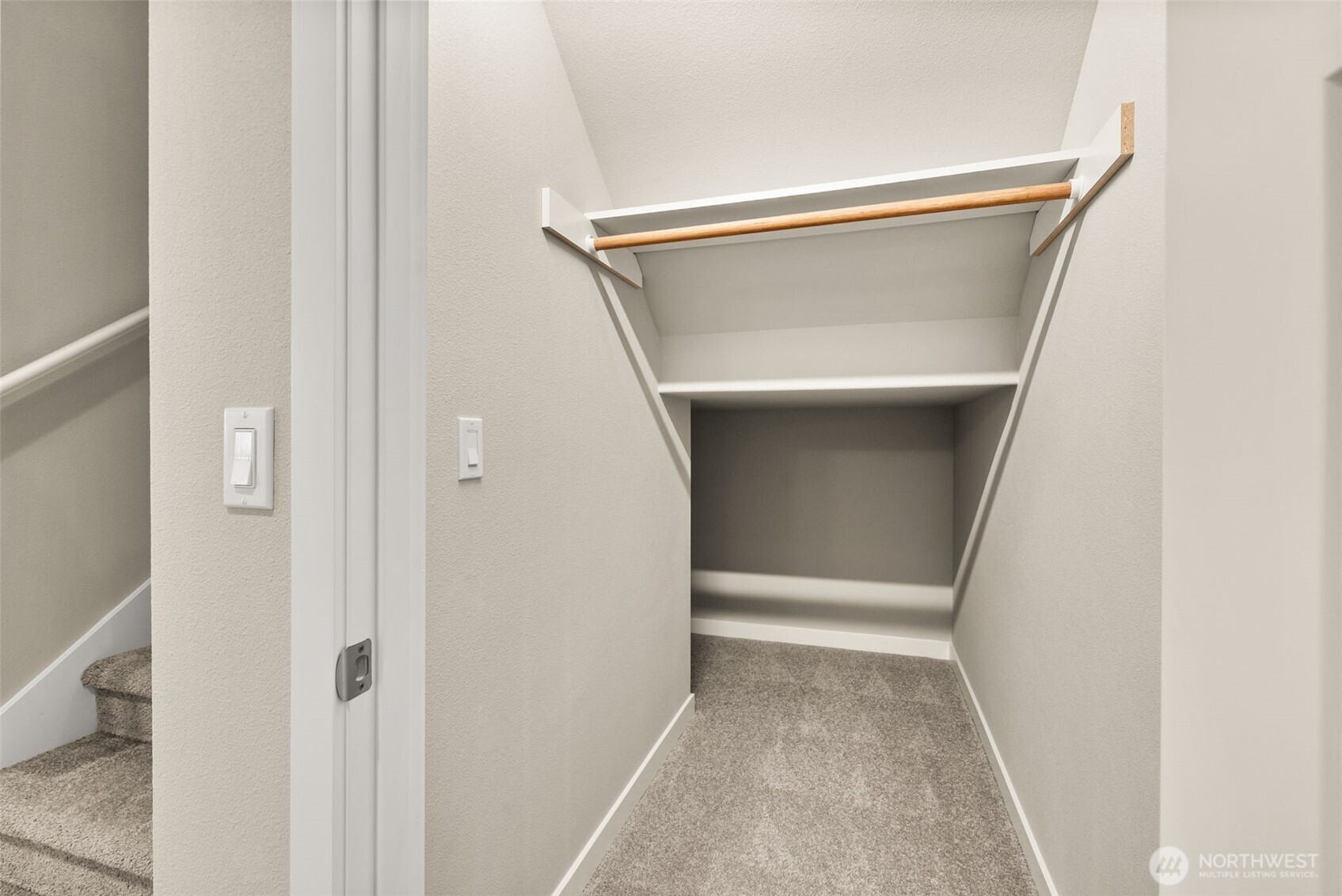 828 Bodie Court SE, Lacey, WA 98513